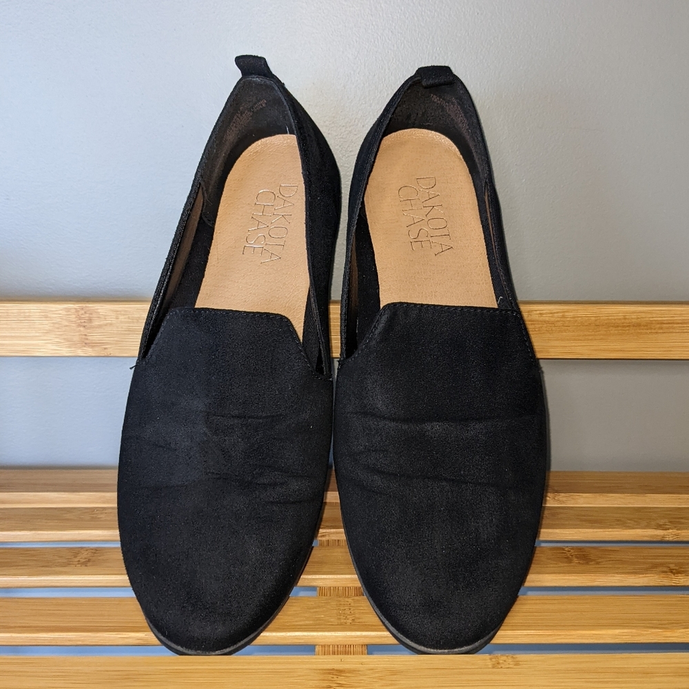 Black flats